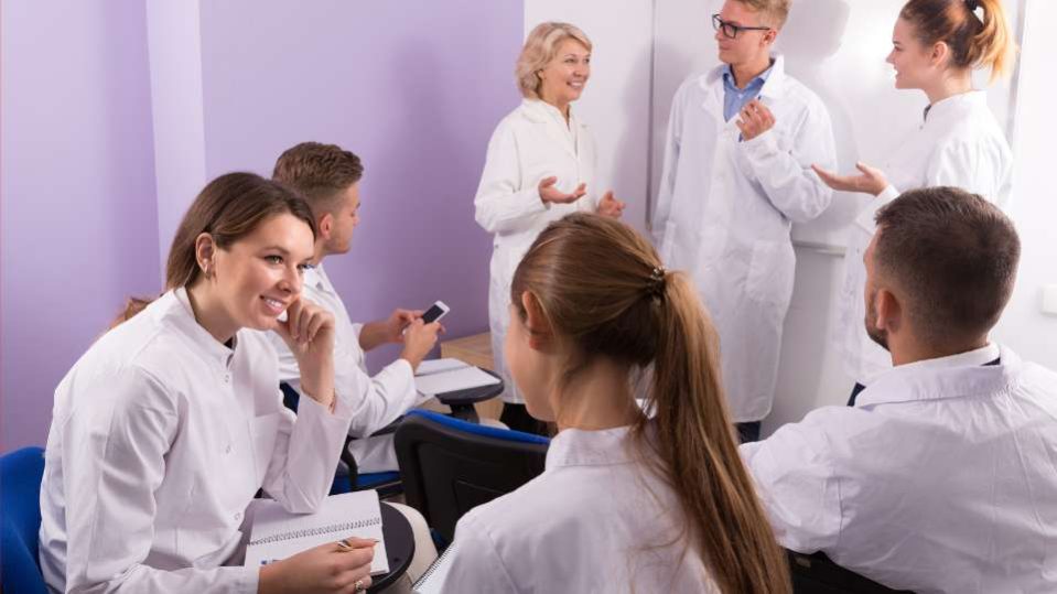 iscrizioni semestre filtro Medicina - i numeri secondo il MUR
